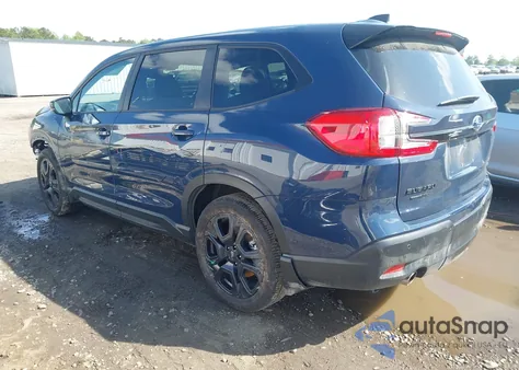 2024 Subaru Ascent Onyx Edition 7-Passenger z USA, uszkodzony, nr VIN 4S4WMAHD5R3400526